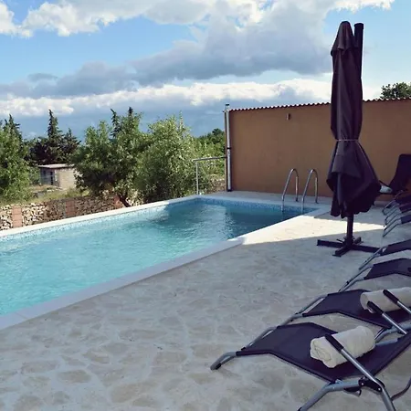 Vila Stella Benkovac
